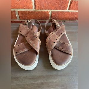 NWOT Roan by BedStu Leather “ Hali” Slingback Platform Leather Sandal